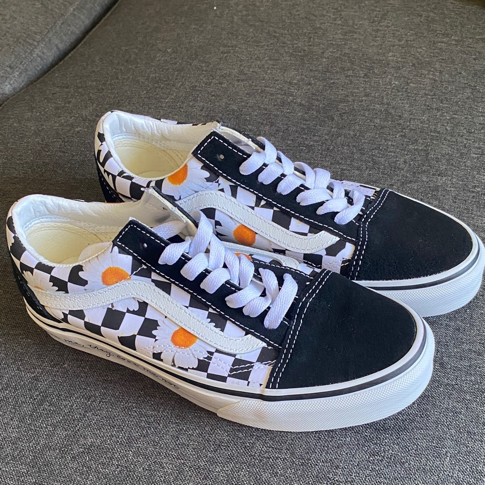 Vans Womens flower Checkered Sneakers size 7.5